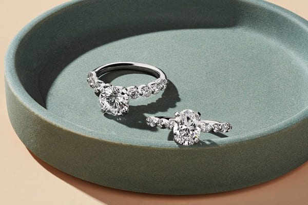Top Gold Jewellery Pieces Every Wardrobe Should Own