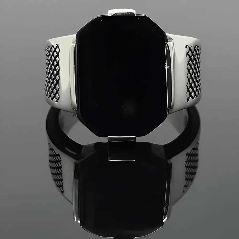 Classic Onyx Silver Ring - Image 2