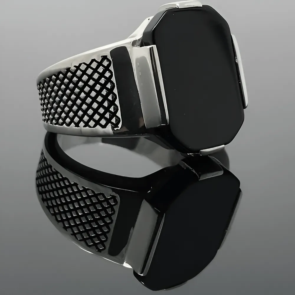 Classic Onyx Silver Ring - Image 3