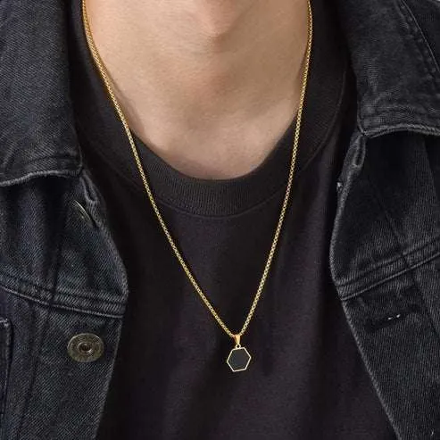 HEXAGRAM PENDANT