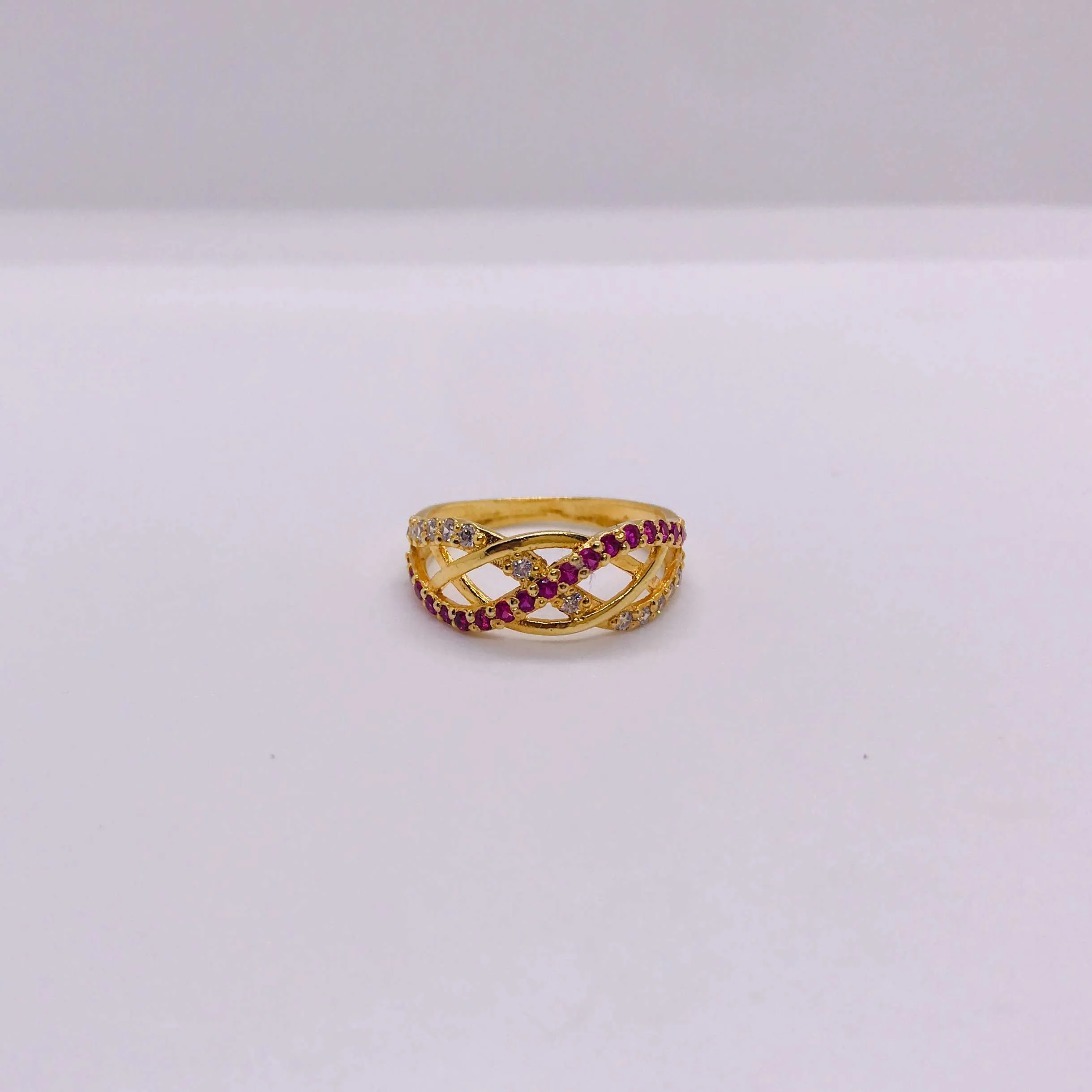 the radiant splendor ring