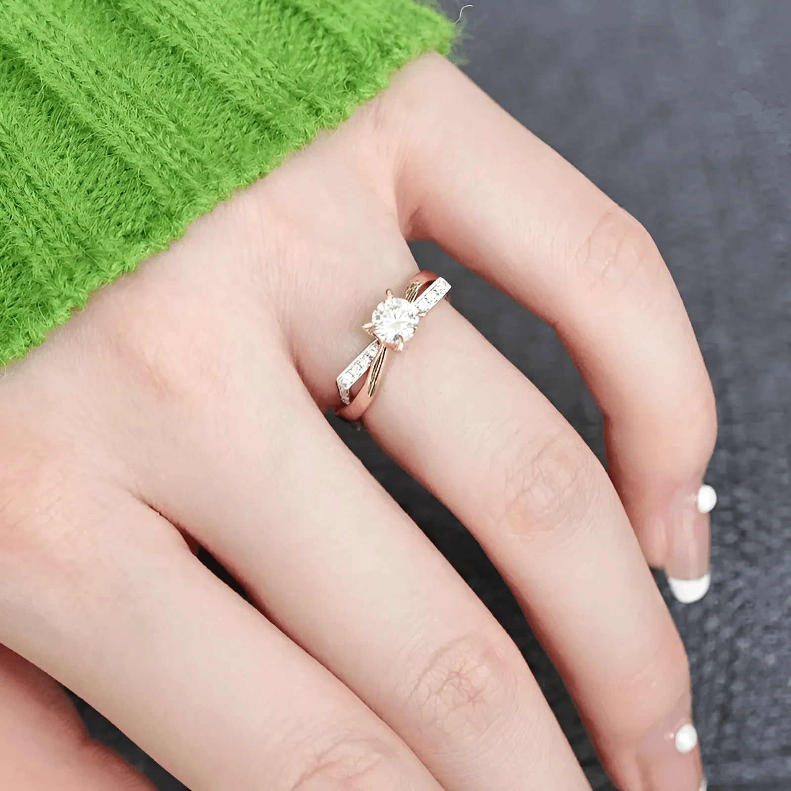 THE GEOMETRIC RING