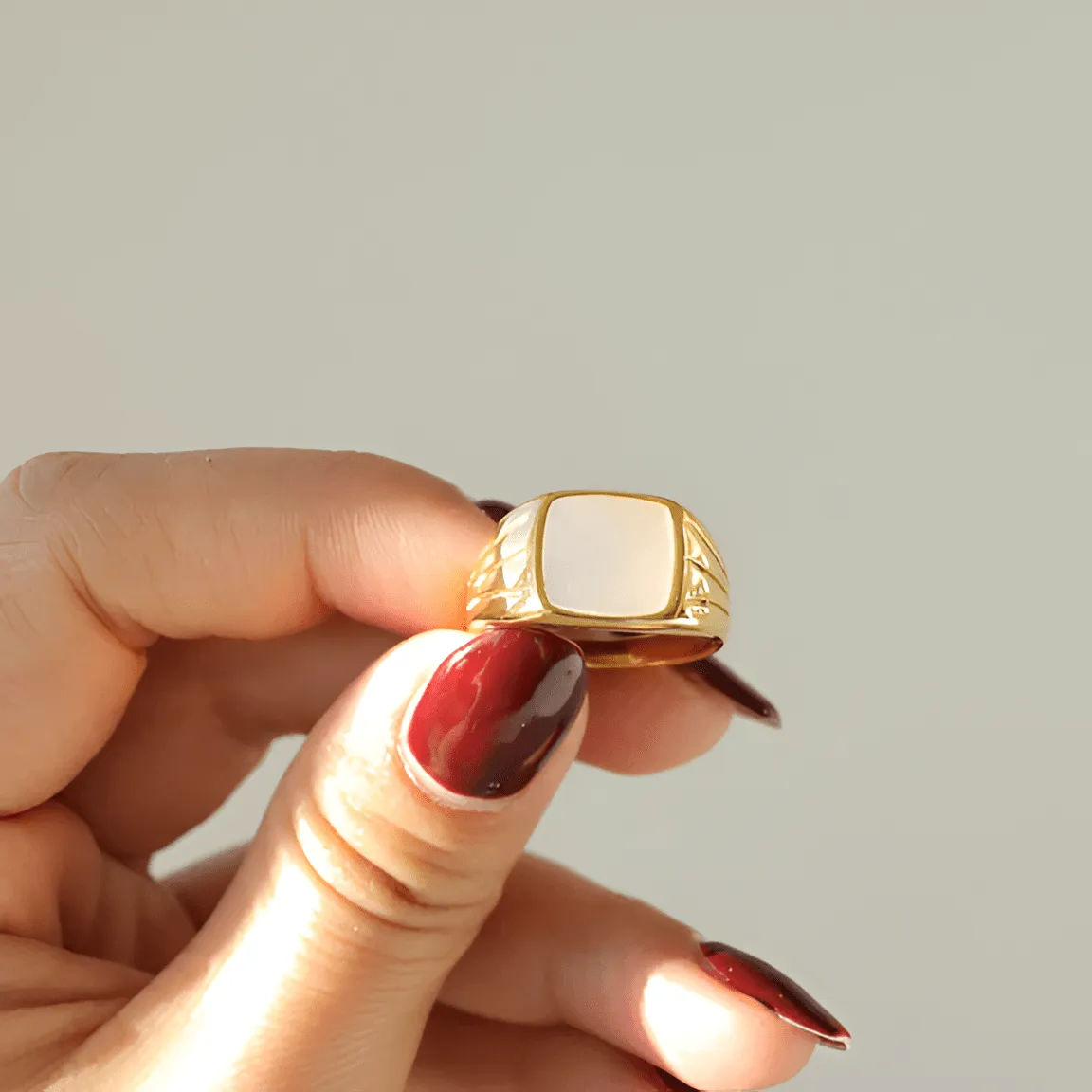 White Pearl Ring