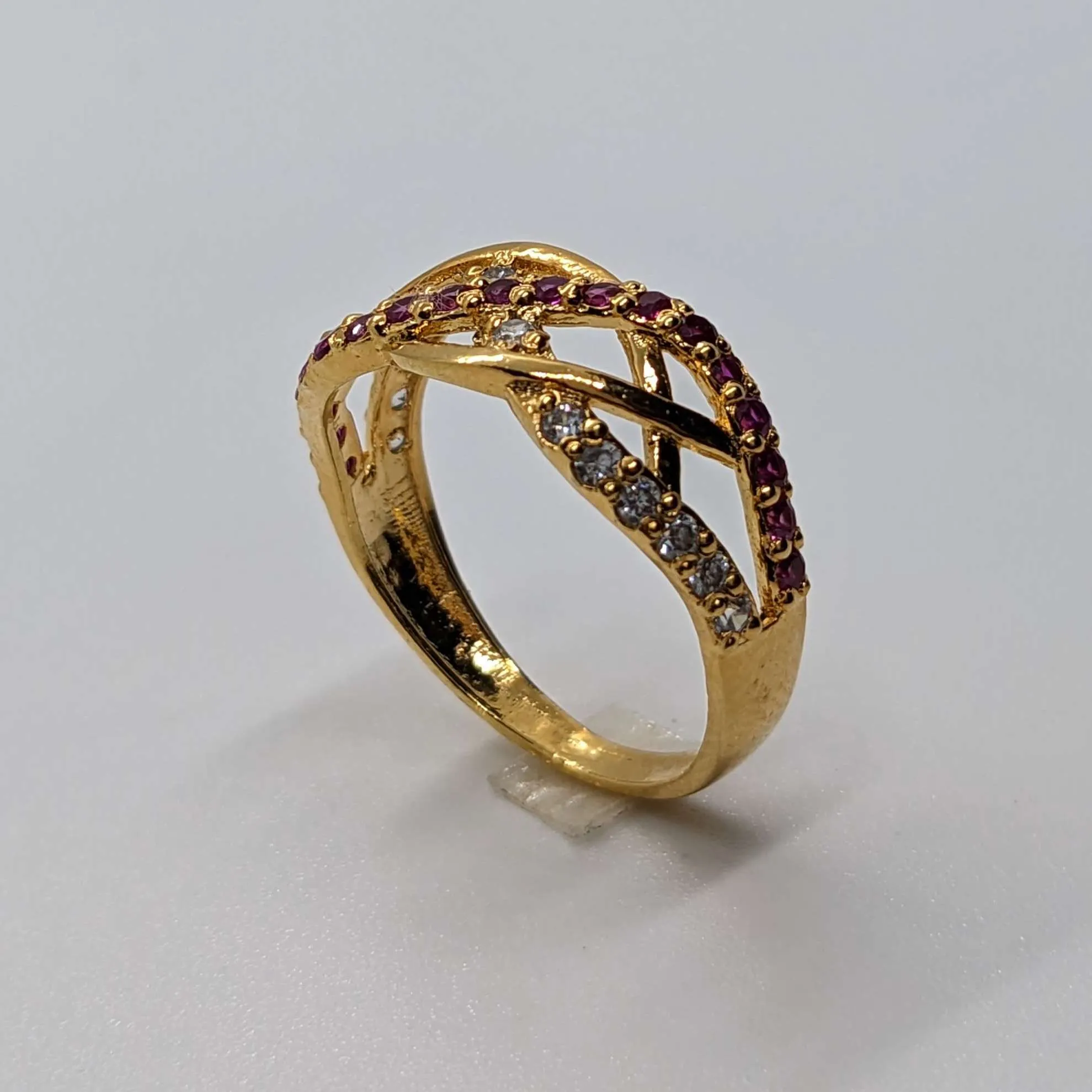 the radiant splendor ring