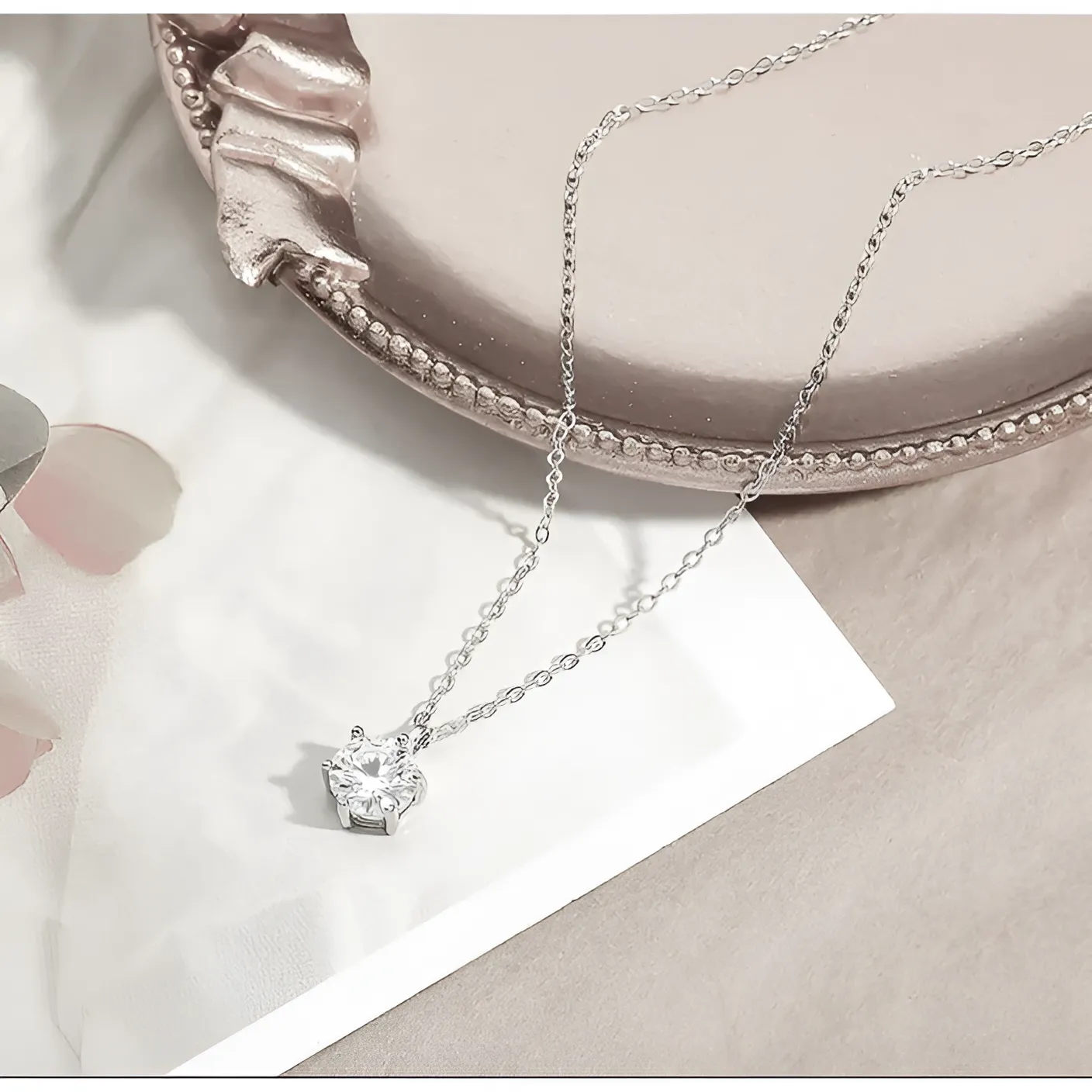 SOLITARE MoIssanite necklace - Image 3