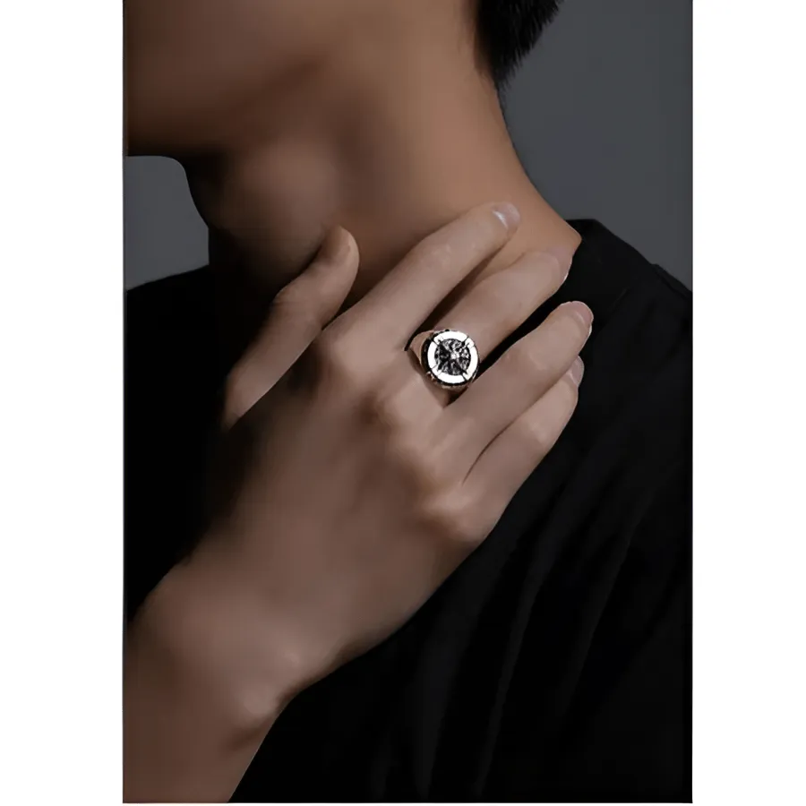 The compass ring - Image 2